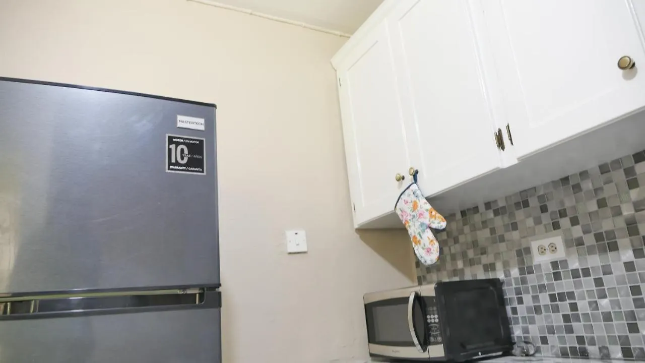 Daire Yhavarees Comfy Oasis 2-Bed Aprt- Central & Secure Kingston Jamaika