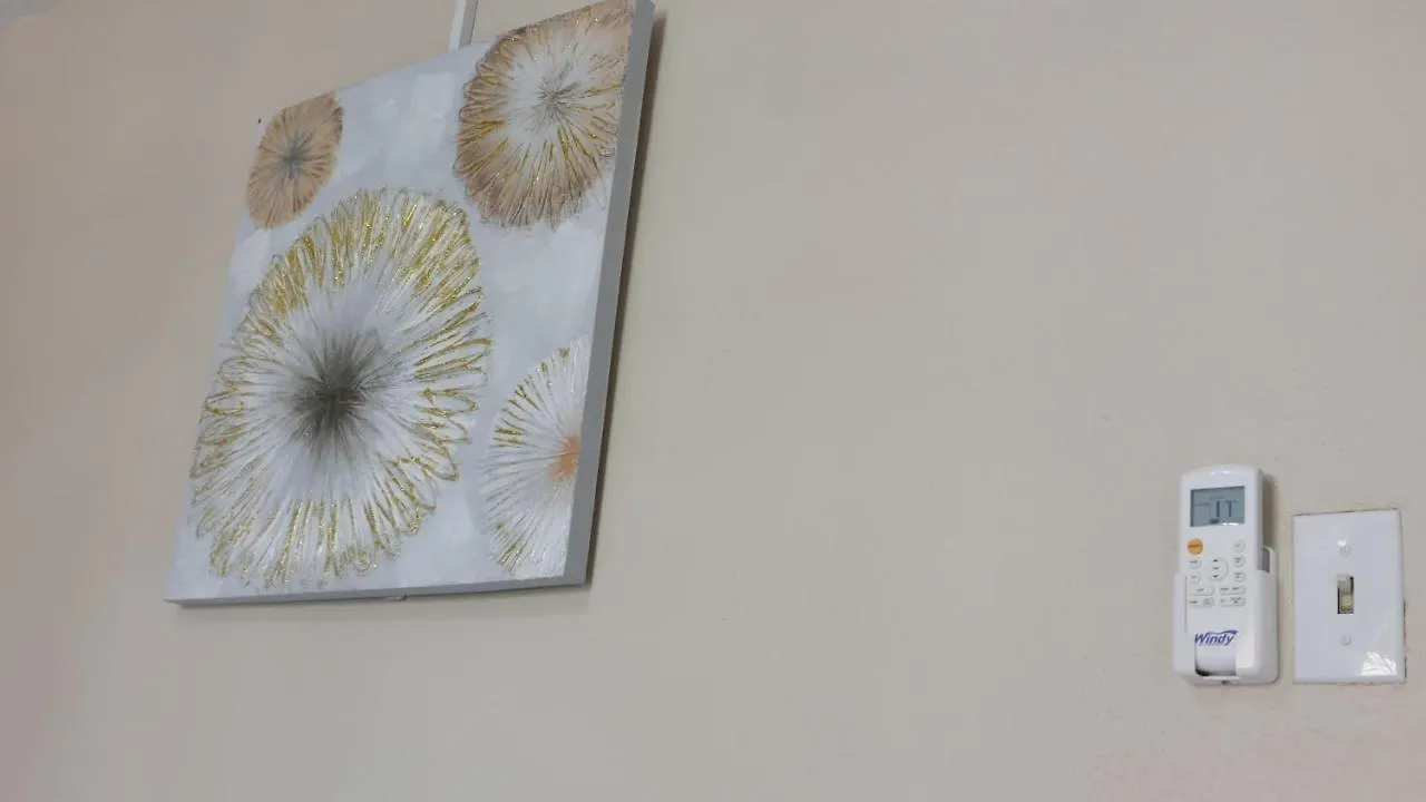 Yhavarees Comfy Oasis 2-Bed Aprt- Central & Secure Kingston Daire